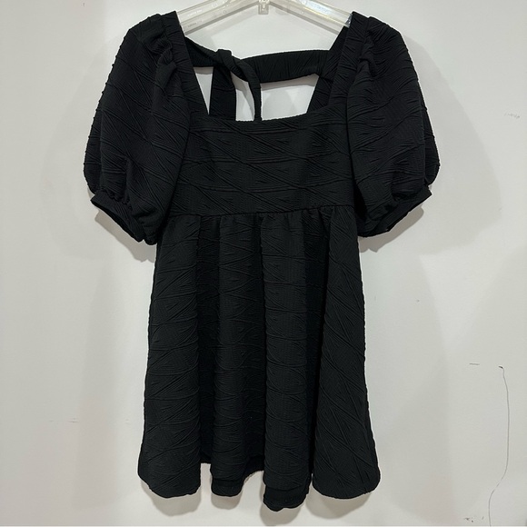 Free People Dresses & Skirts - Free People Black Square Neck Mini Dress Size M Puff Sleeve Tie Back Textured